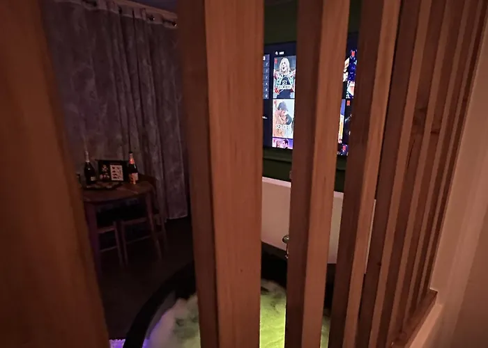 شقة Loveroom & Jacuzzi Tijugo - Ferrand *