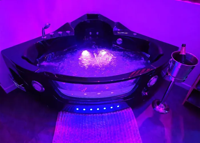 شقة Loveroom & Jacuzzi Tijugo - Ferrand كليرمونت-فيراند