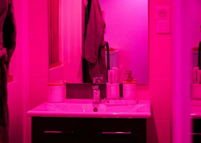 Loveroom&jacuzzi Tijugo - Ferrand *